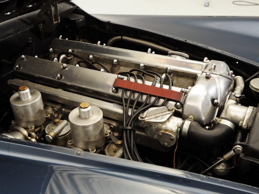  Jaguar XK120 Competition Roadster 1951 года  (фото 10 из 10)